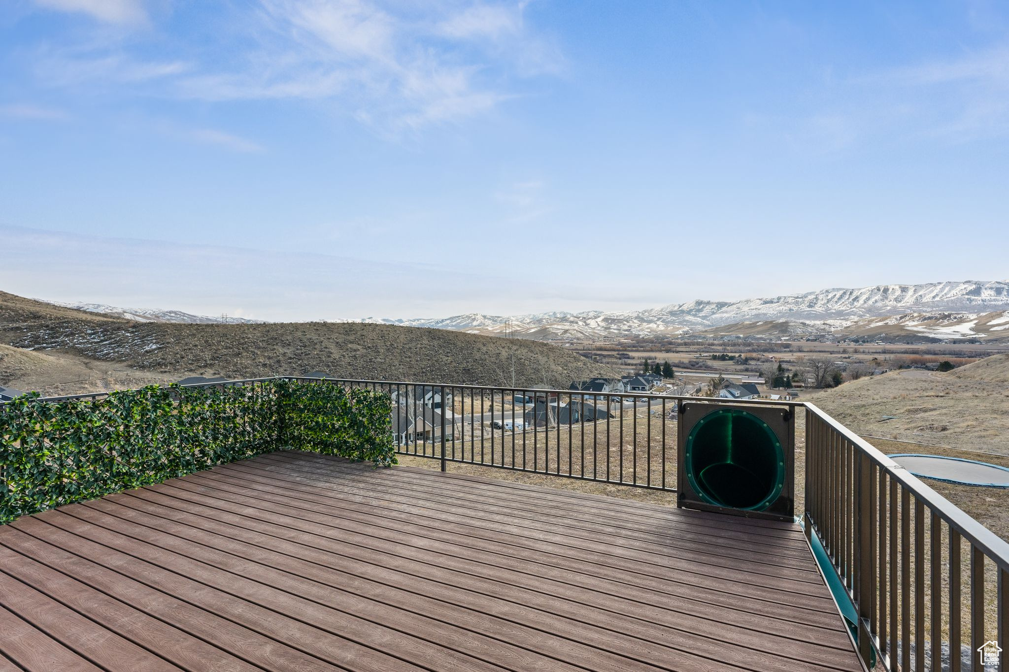 HIDDEN HOLLOW ESTATE - Residential