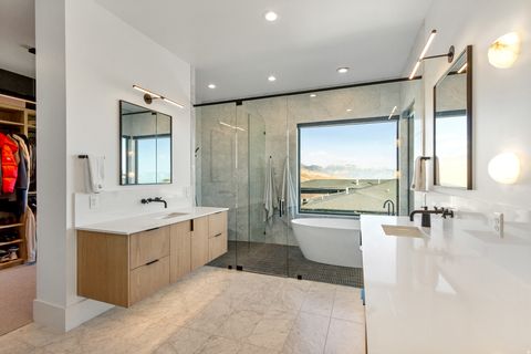 Tiny photo for 4854 N SOLEGGIATO CIR E, Lehi, UT 84043 (MLS # 2154791)