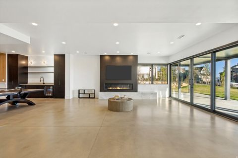 Tiny photo for 4854 N SOLEGGIATO CIR E, Lehi, UT 84043 (MLS # 2154791)
