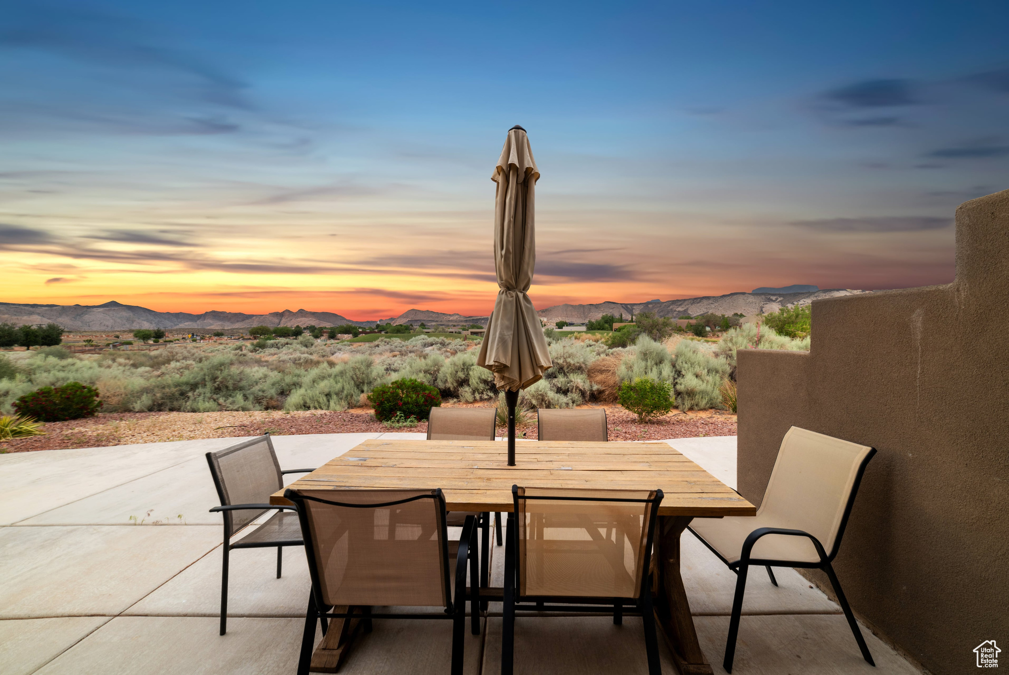 ESCAPES AT THE LEDGES PH 3 - Residential