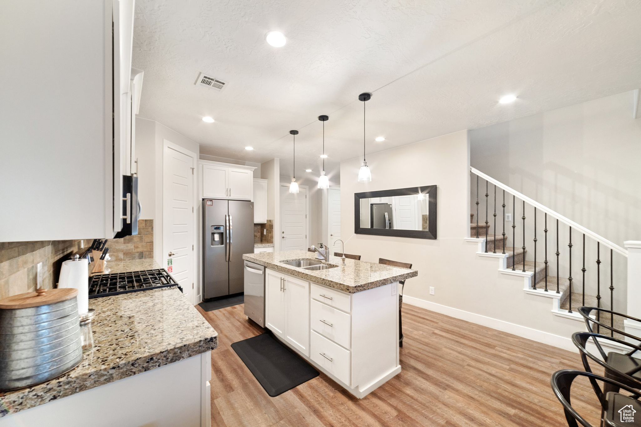 ESCAPES AT THE LEDGES PH 3 - Residential