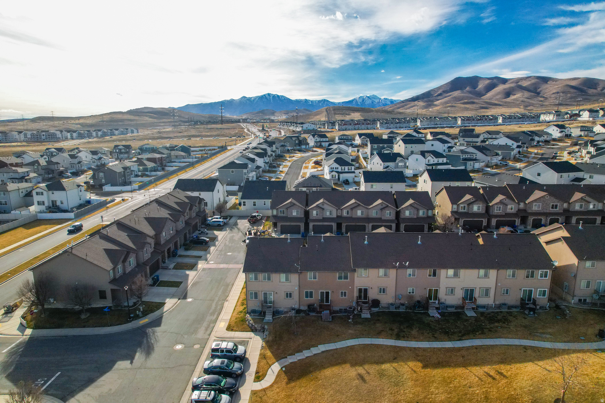 SARATOGA CHASE - Residential