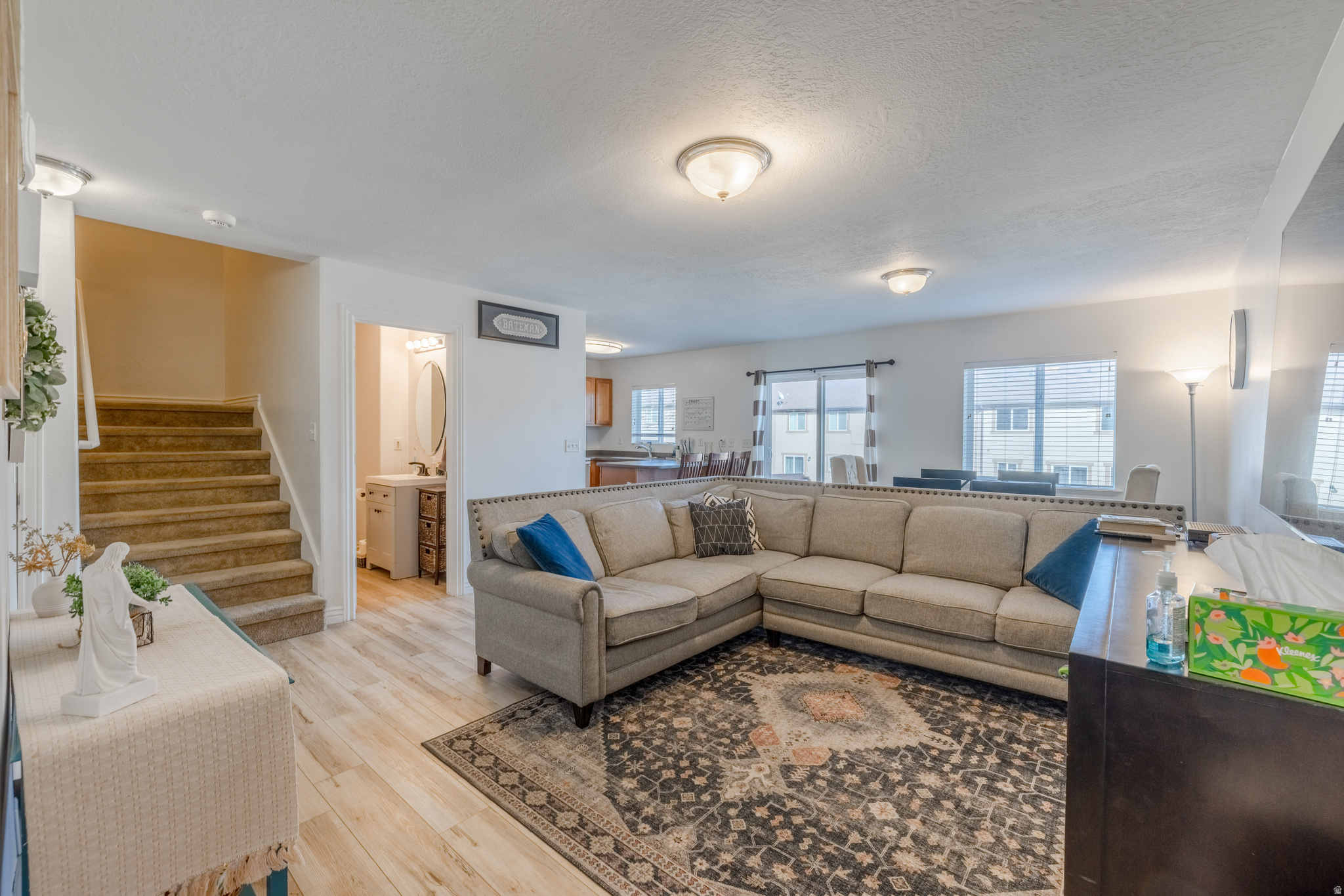 SARATOGA CHASE - Residential