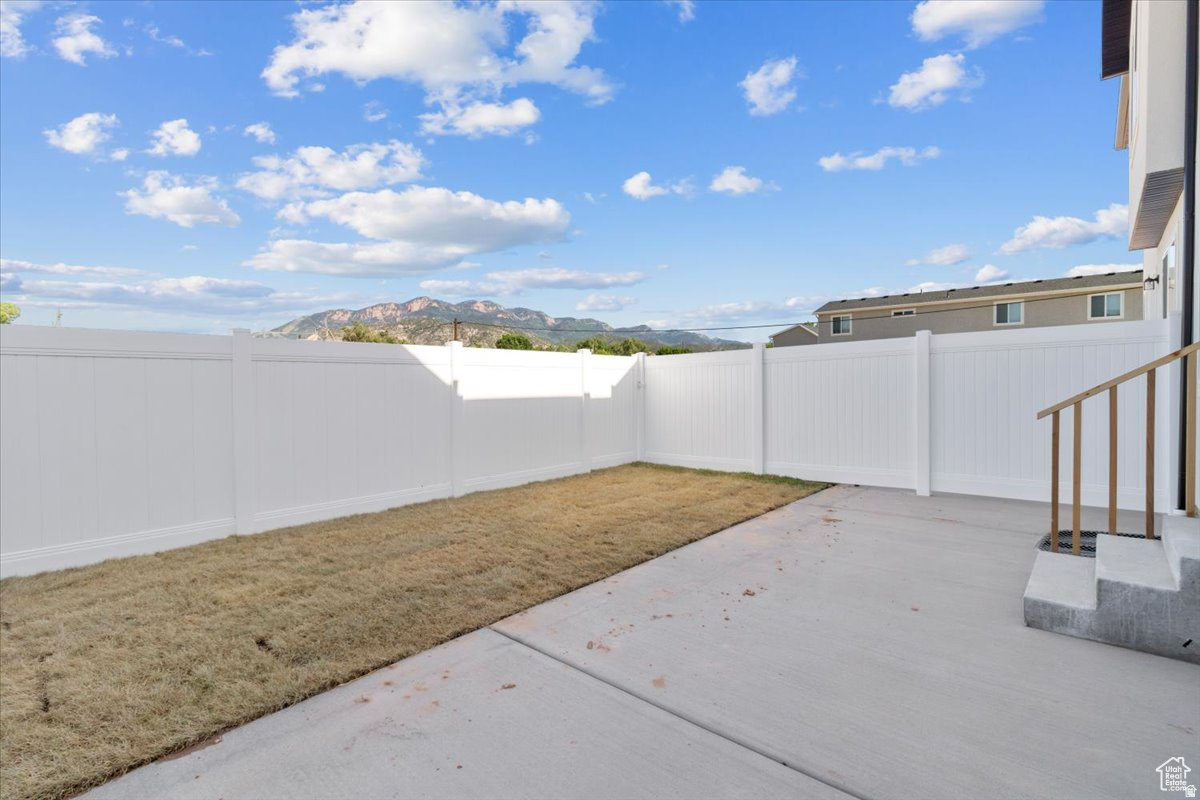 LOVELESS ESTATES - Residential