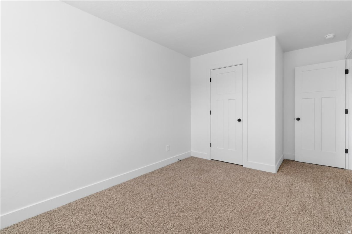 LOVELESS ESTATES - Residential