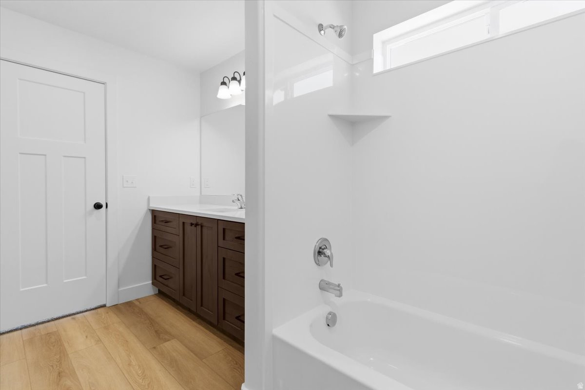 LOVELESS ESTATES - Residential