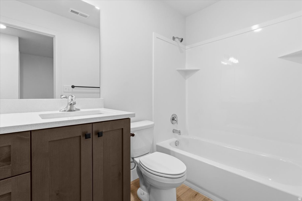 LOVELESS ESTATES - Residential
