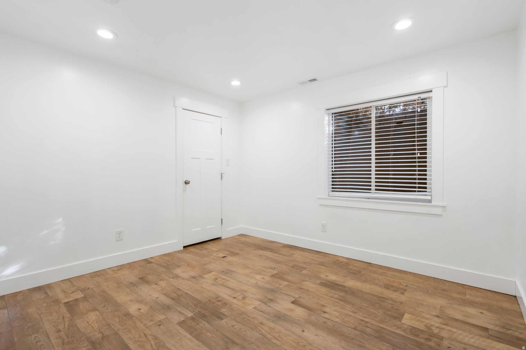 BROOKSIDE - Residential