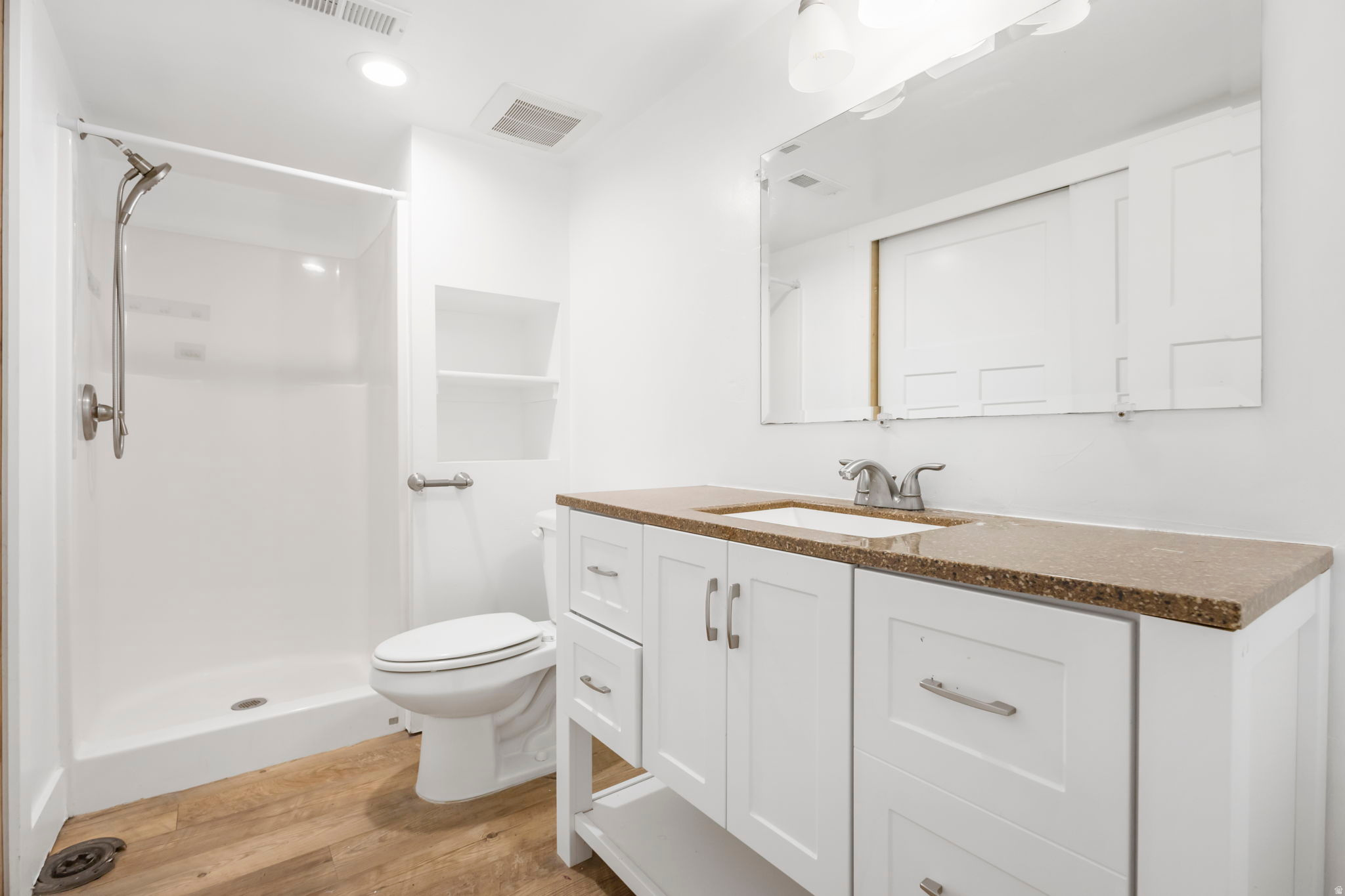 BROOKSIDE - Residential