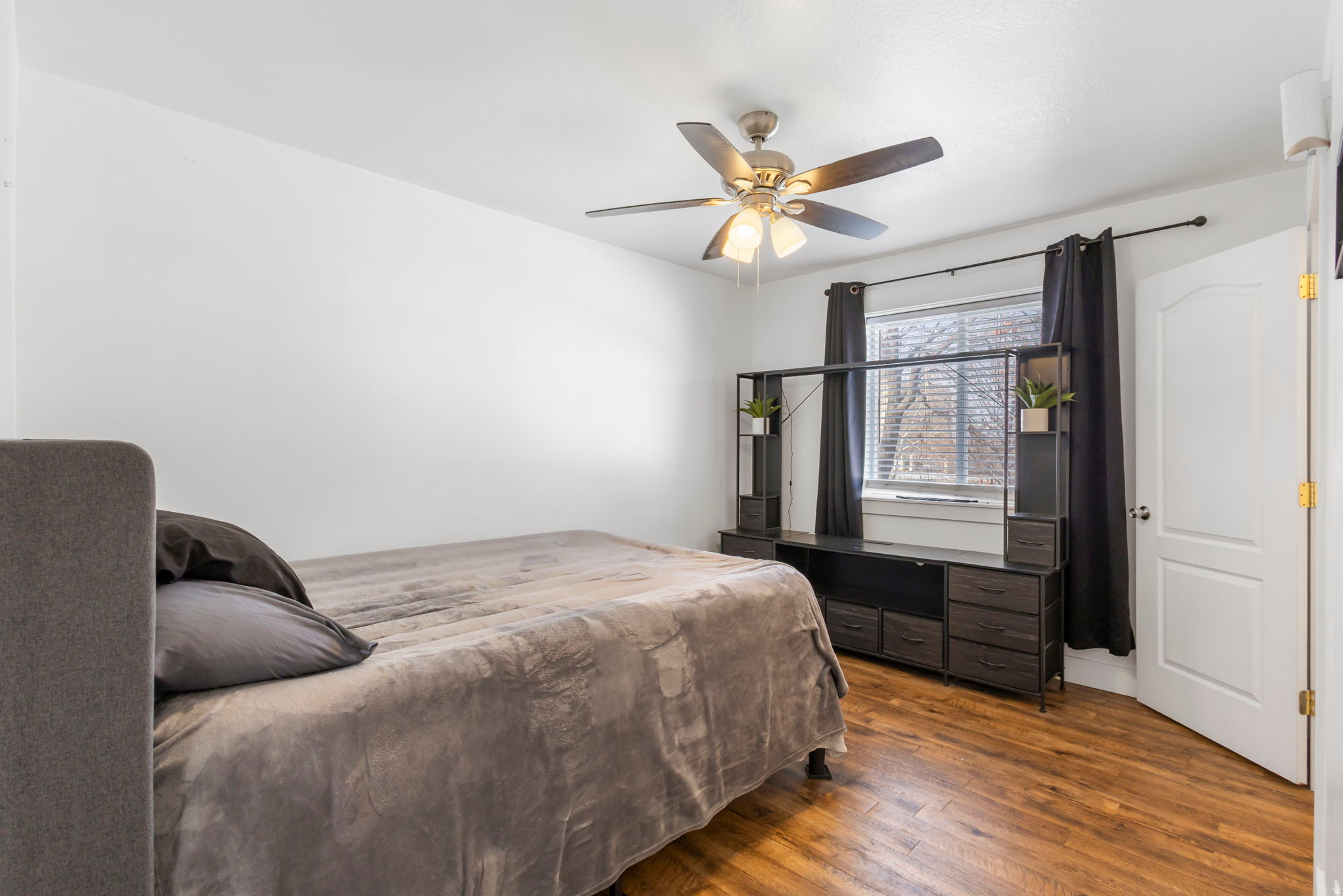 BROOKSIDE - Residential