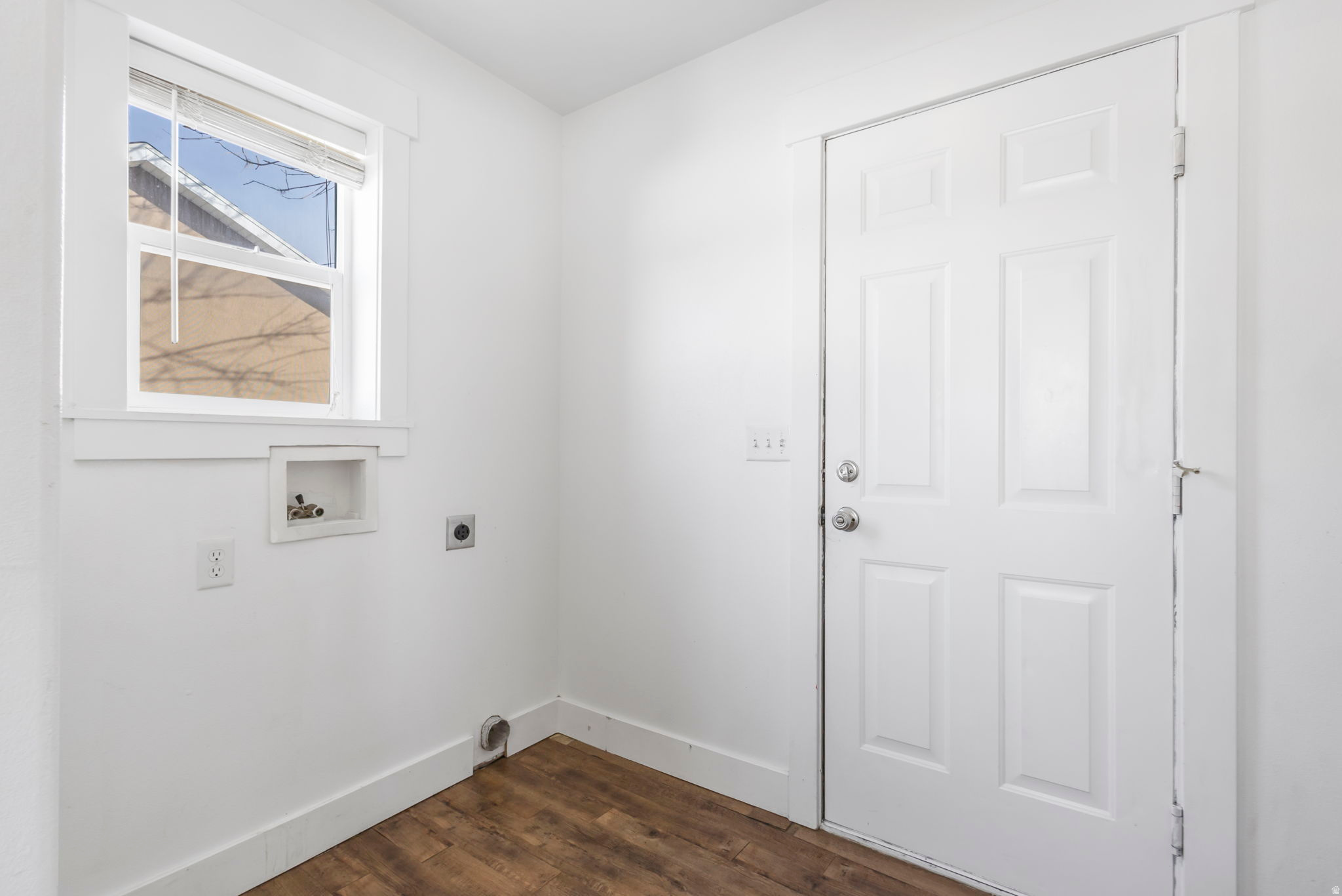 BROOKSIDE - Residential