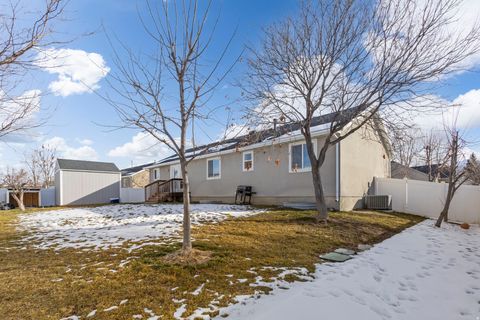 Tiny photo for 1468 S 910 W, Payson, UT 84651 (MLS # 2139064)