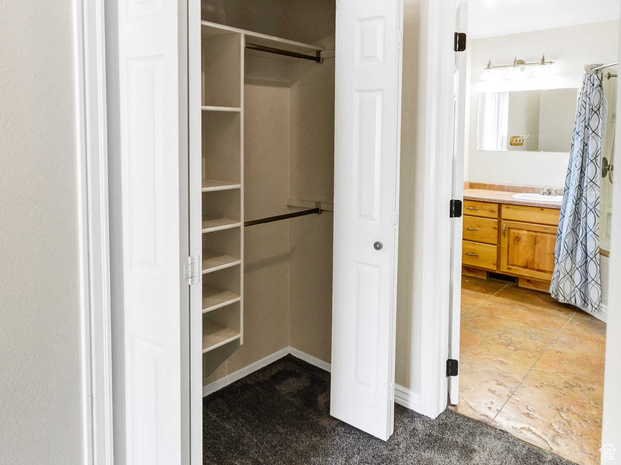 INDIAN HILLS 5 SUBDI - Residential