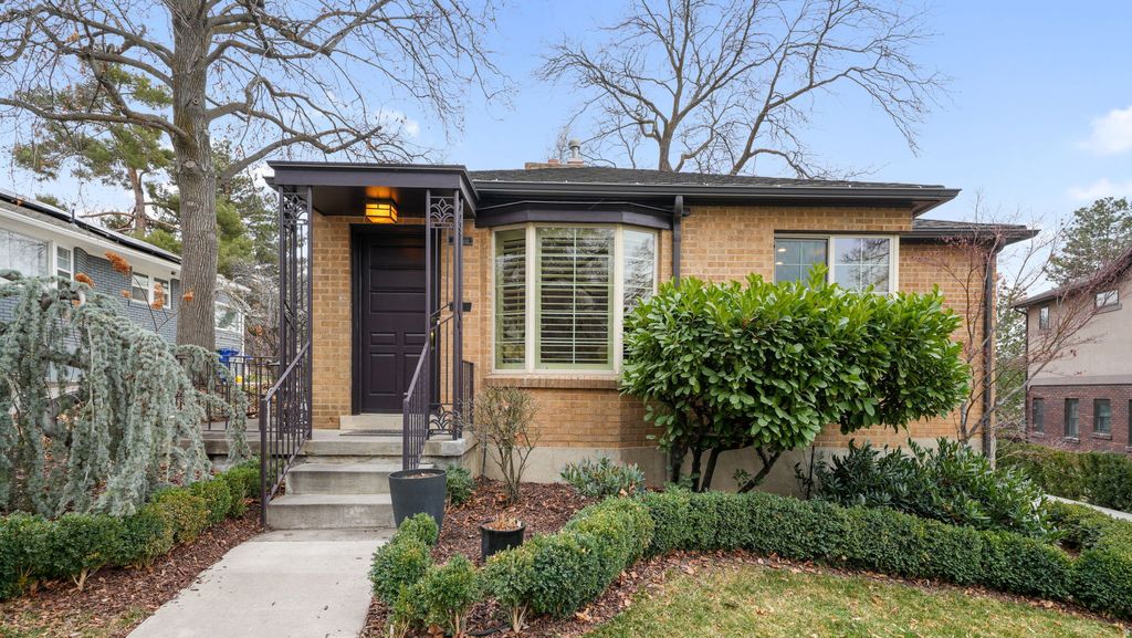 Photo of 1406 E MICHIGAN AVE, Salt Lake City, UT 84105 (MLS # 2135458)