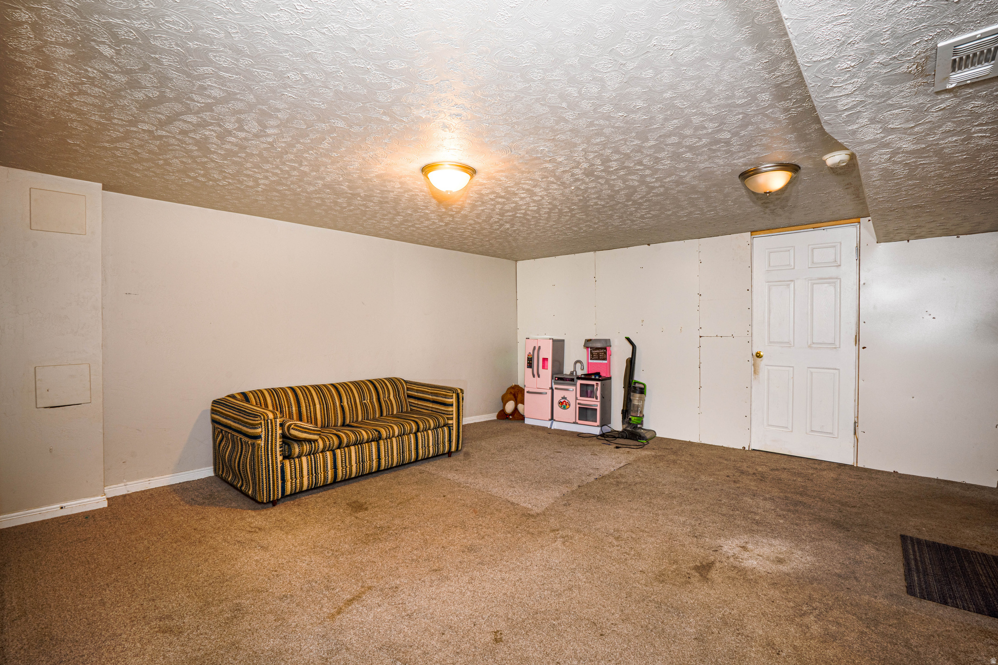 HOFFMAN HEIGHTS - Residential