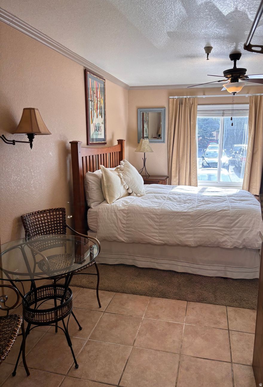 Fully-furnished studio condo centrally located in Park City.   This second-floor unit offers convenient access to all that Park City has to offer. You are just steps from world-class ski resorts, biking and hiking trails, and a short walk to Park City Main Street. Enjoy full access to the seasonal community pool and indoor hot tub. Shared laundry facilities are available on-site.  Storage lockers are also available for a monthly fee.   Rent includes all utilities, internet, and one parking space. No smoking or pets allowed. First and last month's rent, along with a refundable $1,450 security deposit, are required at lease signing. Maximum occupancy: 2 people.  This is a great opportunity to rent a condo with no monthly restrictions.