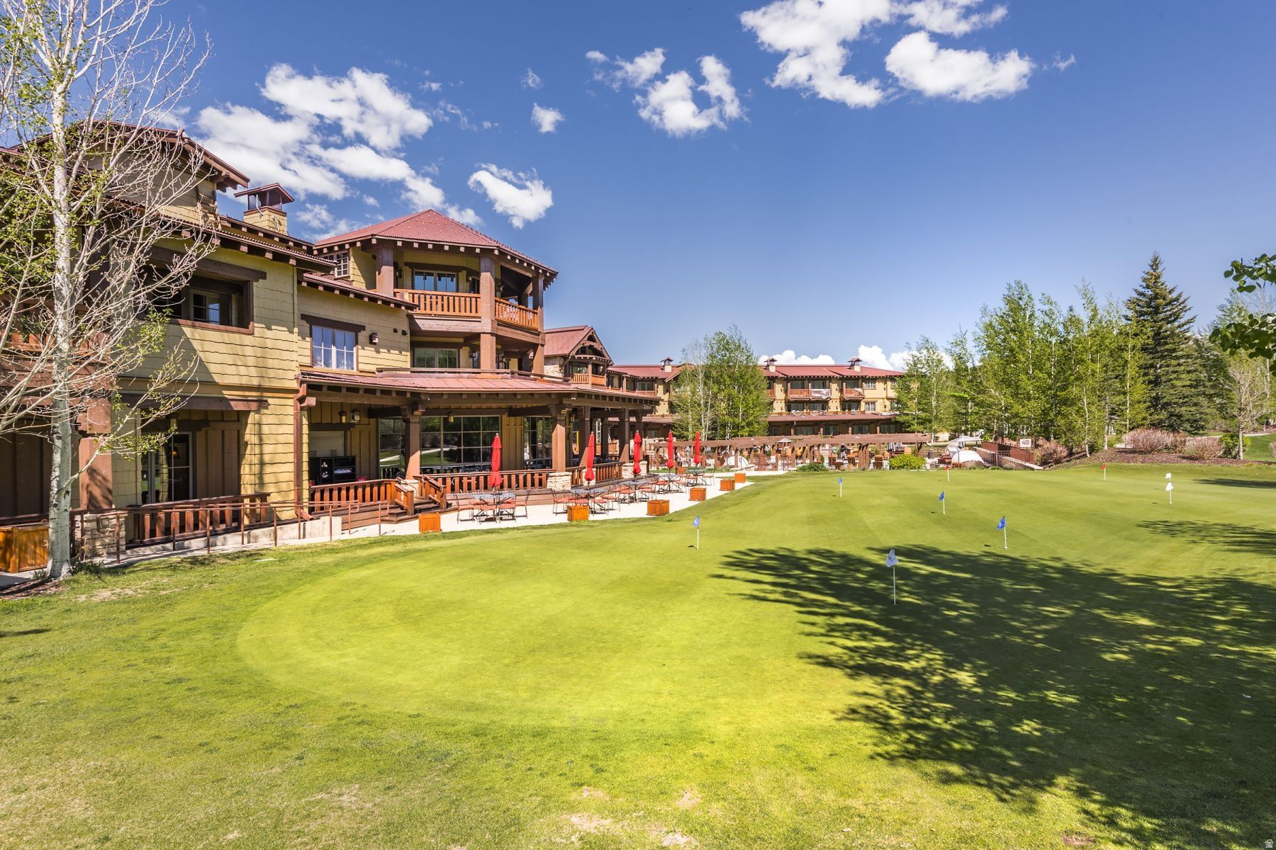 HOTEL PARK CITY - Residential