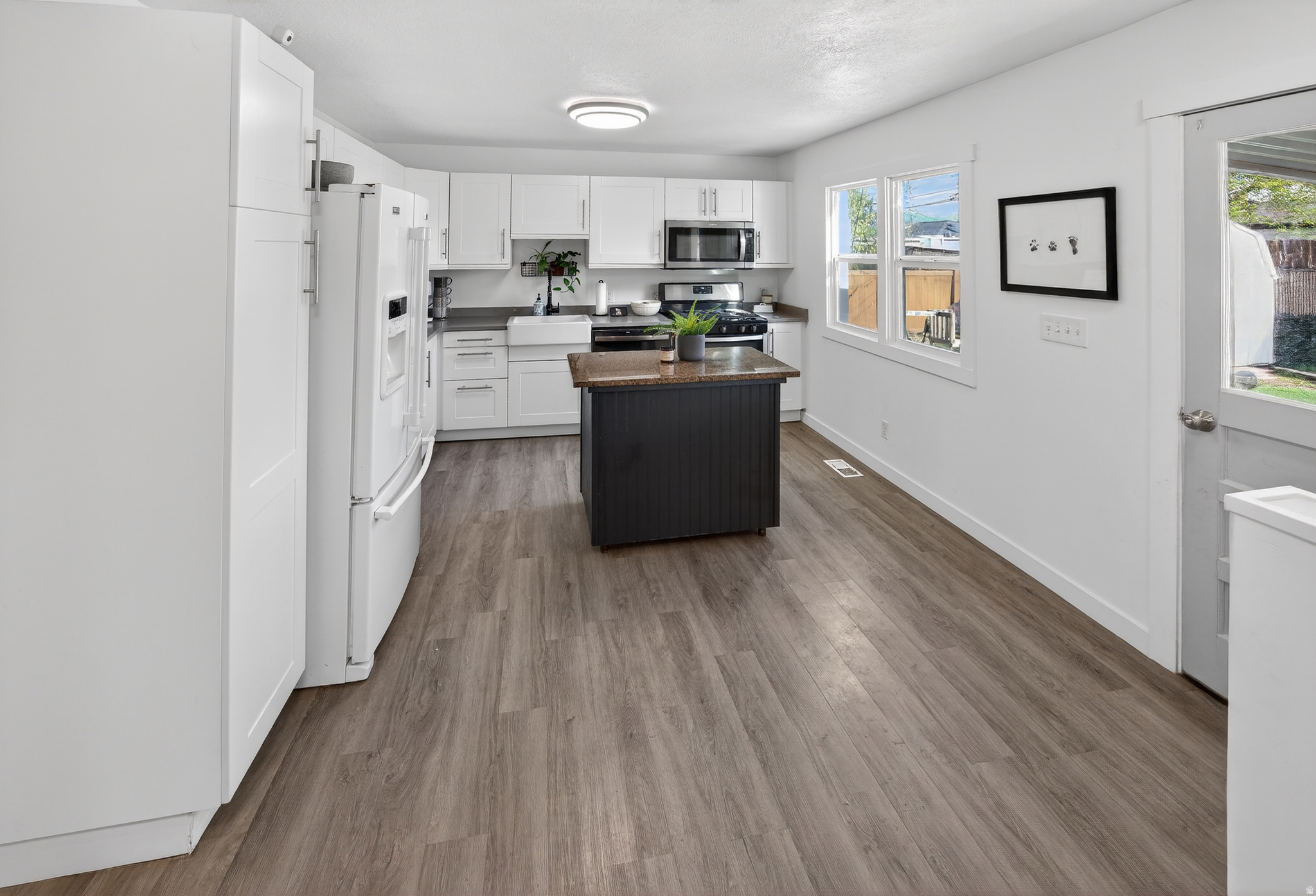 HOFFMAN HEIGHTS - Residential