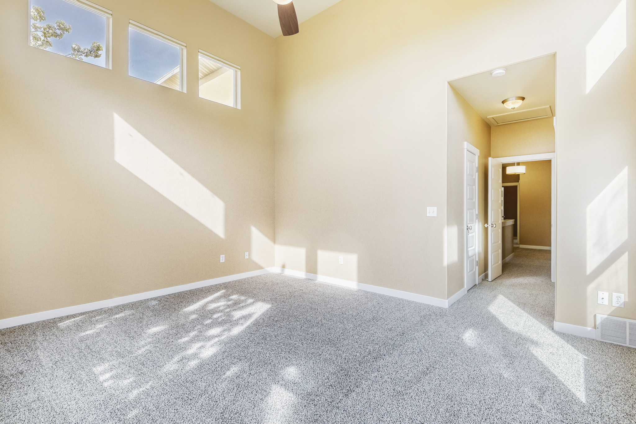 FARMINGTON CROSSING - Residential