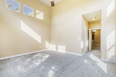 Tiny photo for 1114 N SHEPARD CREEK PKWY #10, Farmington, UT 84025 (MLS # 2147251)