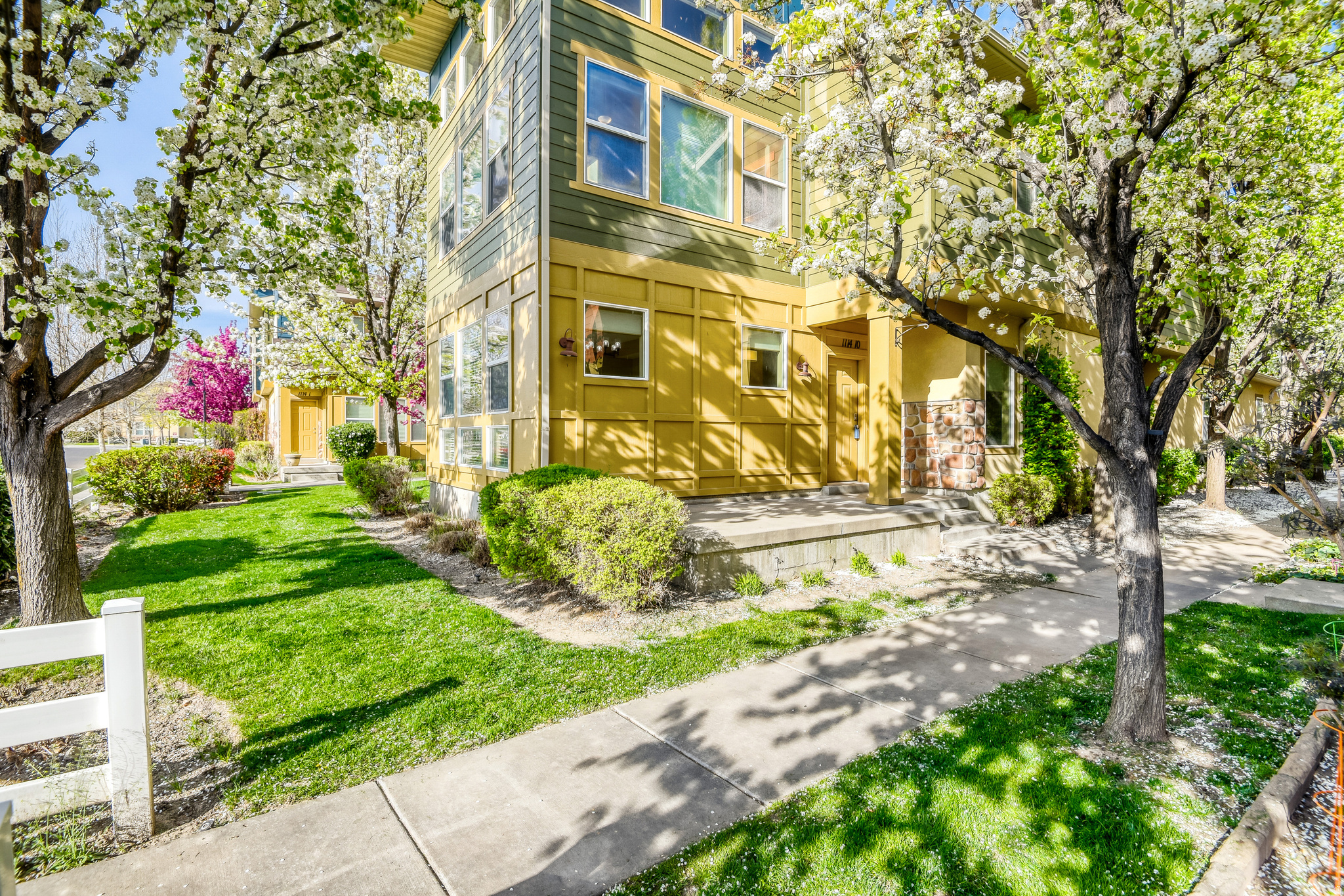 FARMINGTON CROSSING - Residential