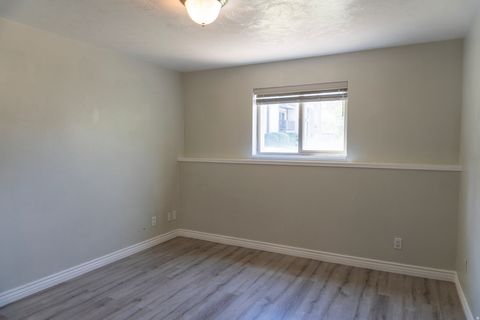 Tiny photo for 436 CREEKSIDE CIR #B, Murray, UT 84107 (MLS # 2157129)