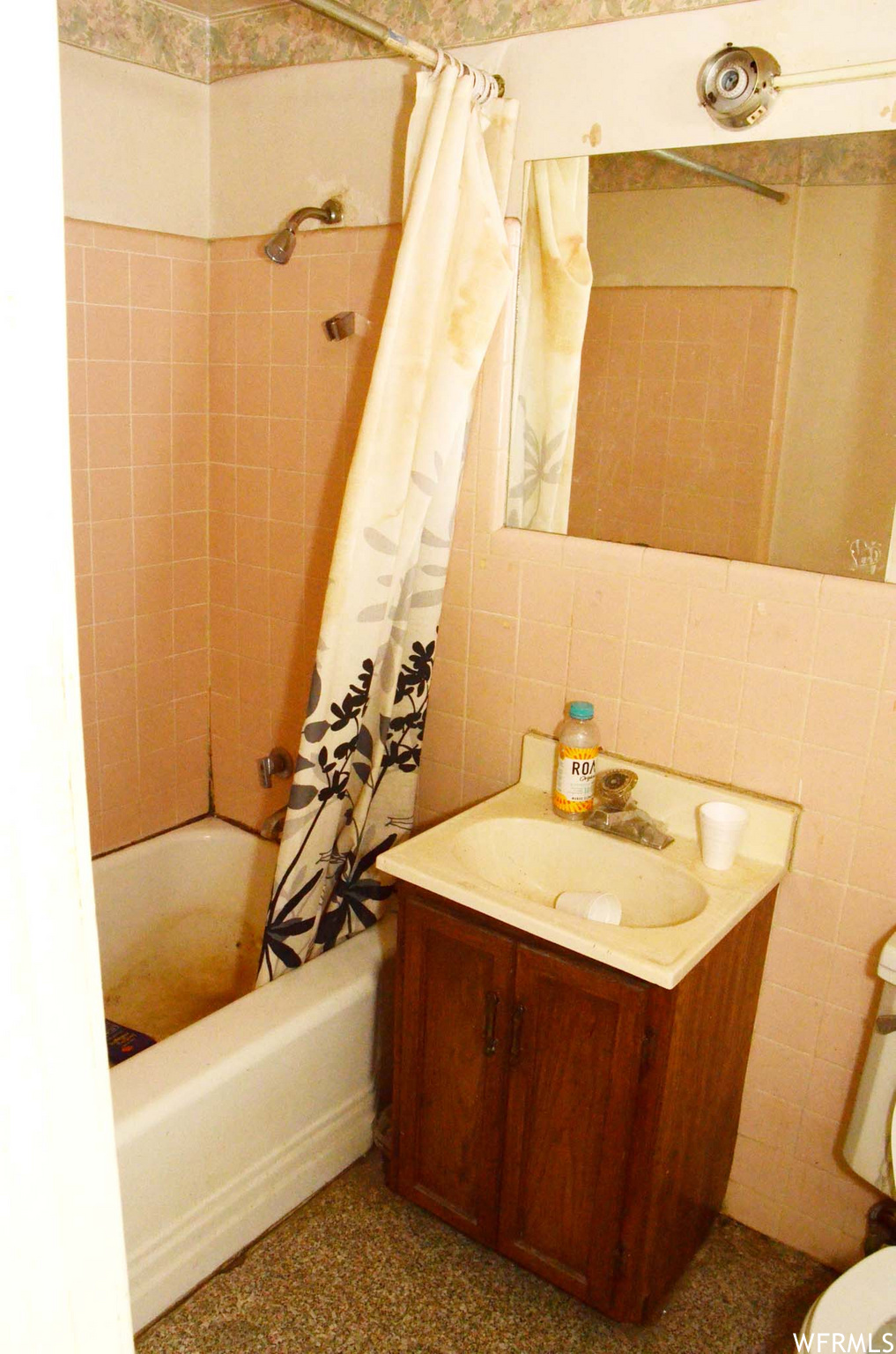 FILLMORE CITY - Commercial Sale