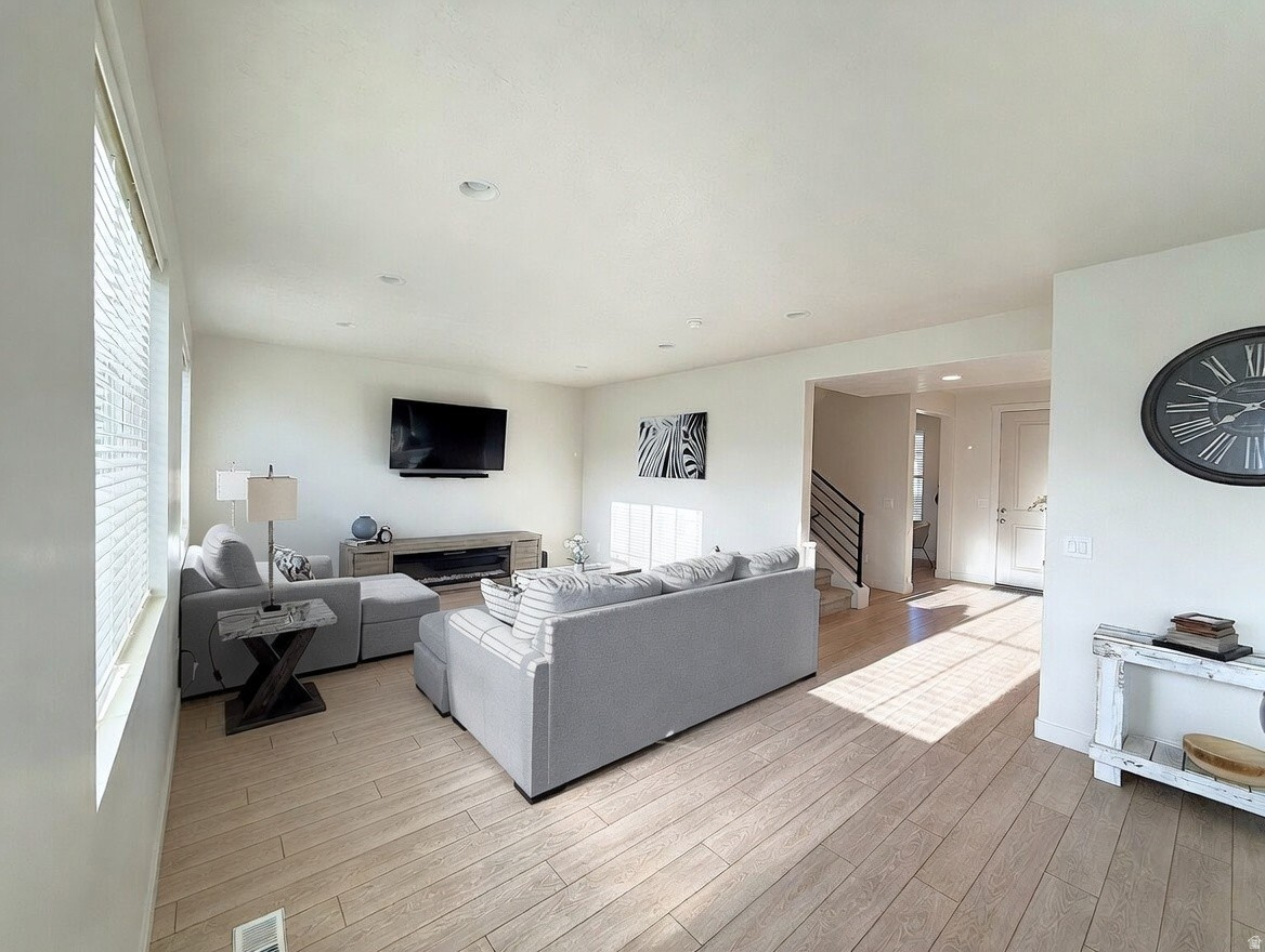 GABLERS GRV CLT 301 - Residential