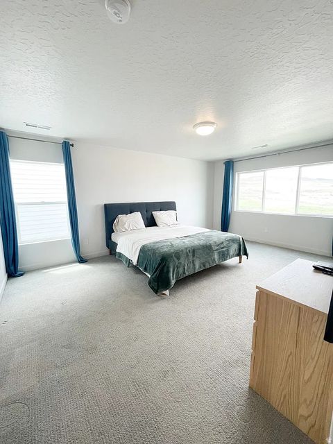 Tiny photo for 364 W SNOWBERRY DR, Saratoga Springs, UT 84045 (MLS # 2151573)