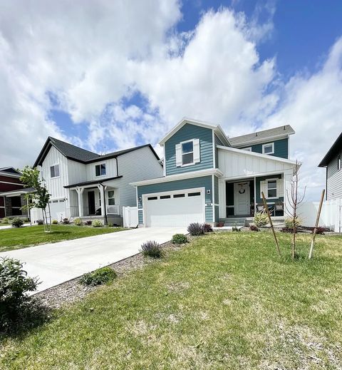 Tiny photo for 364 W SNOWBERRY DR, Saratoga Springs, UT 84045 (MLS # 2151573)