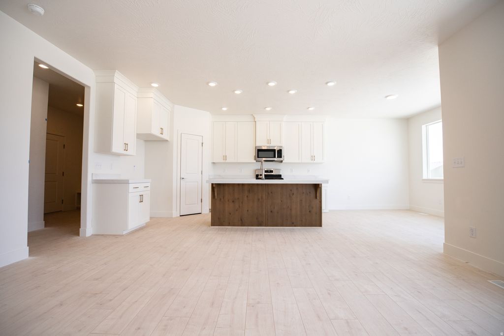 Photo of 3134 N GRAY WOLF LANE LOT #4016, Eagle Mountain, UT 84005 (MLS # 2120713)