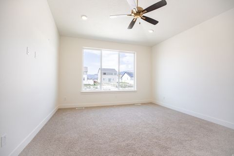 Tiny photo for 3134 N GRAY WOLF LANE LOT #4016, Eagle Mountain, UT 84005 (MLS # 2120713)