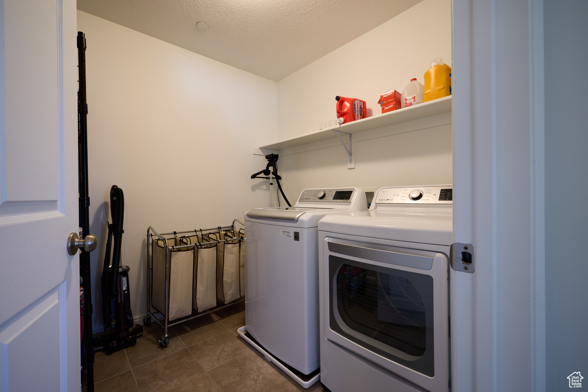 2168 E Snow Blossom Way, Draper, Utah image 20