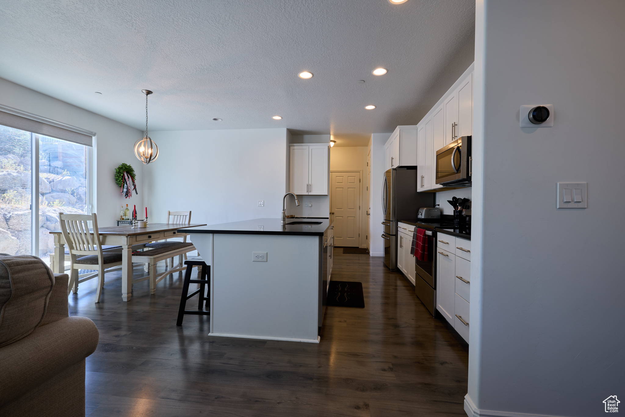 2168 E Snow Blossom Way, Draper, Utah image 9