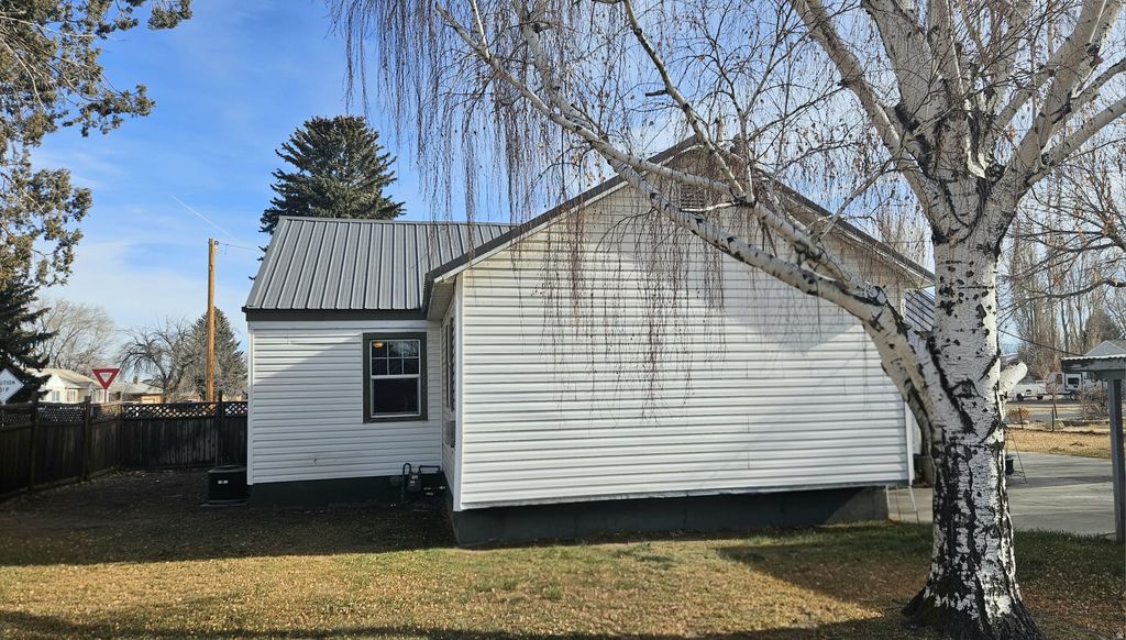 Photo of 393 N 500 E, Roosevelt, UT 84066 (MLS # 2128066)