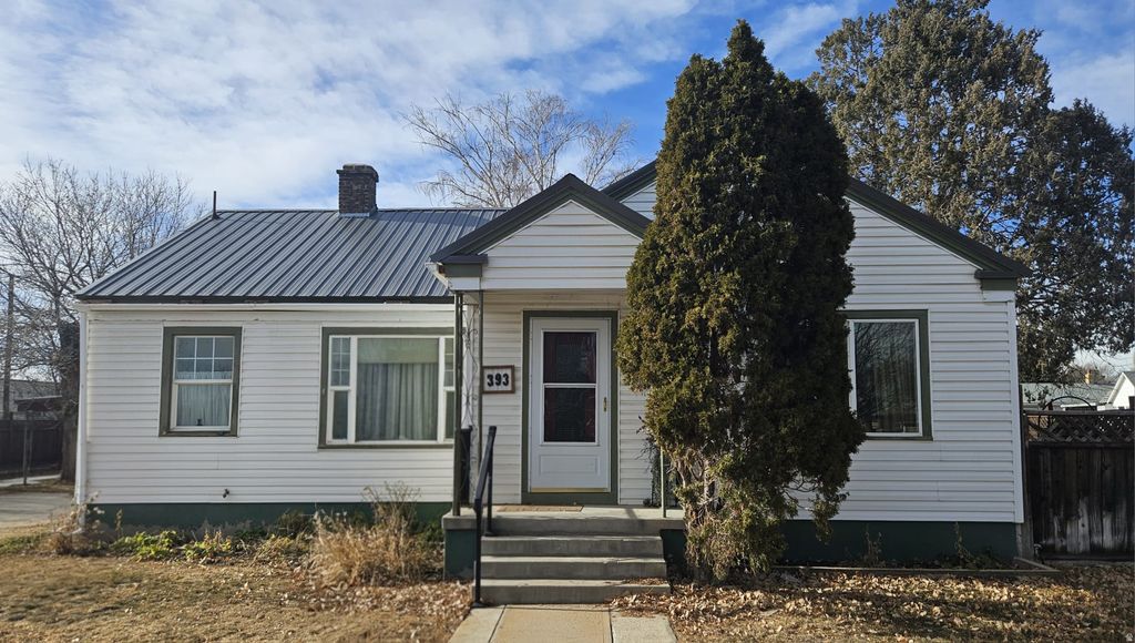 Photo of 393 N 500 E, Roosevelt, UT 84066 (MLS # 2128066)