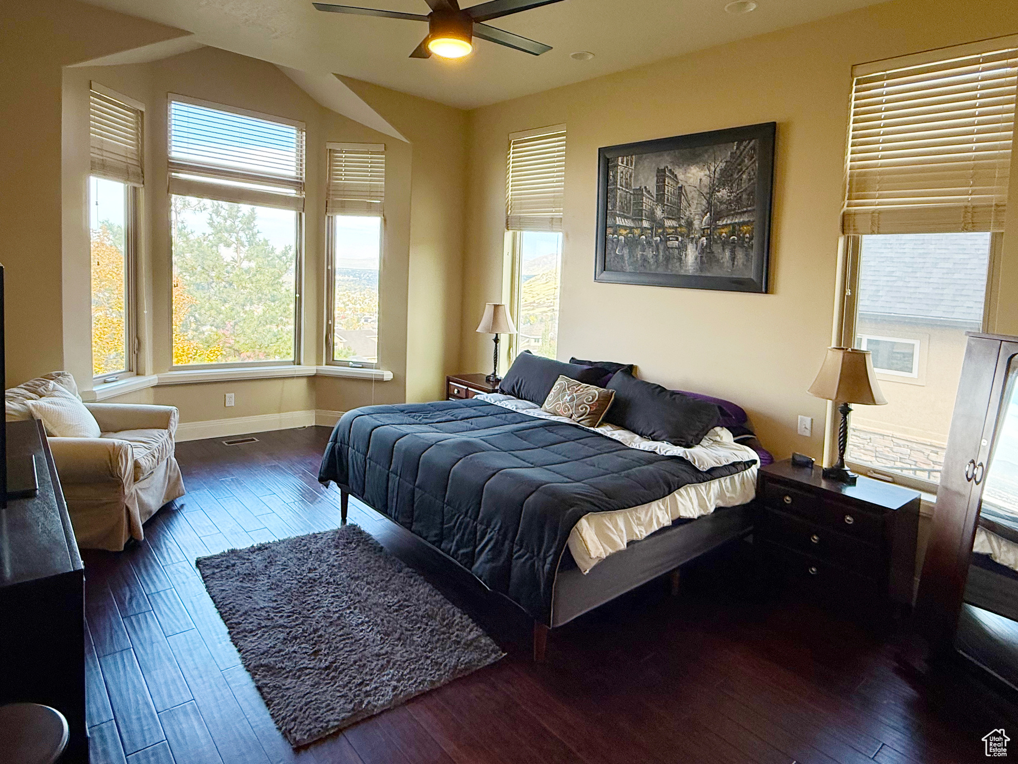 CANYON OAKS - Residential