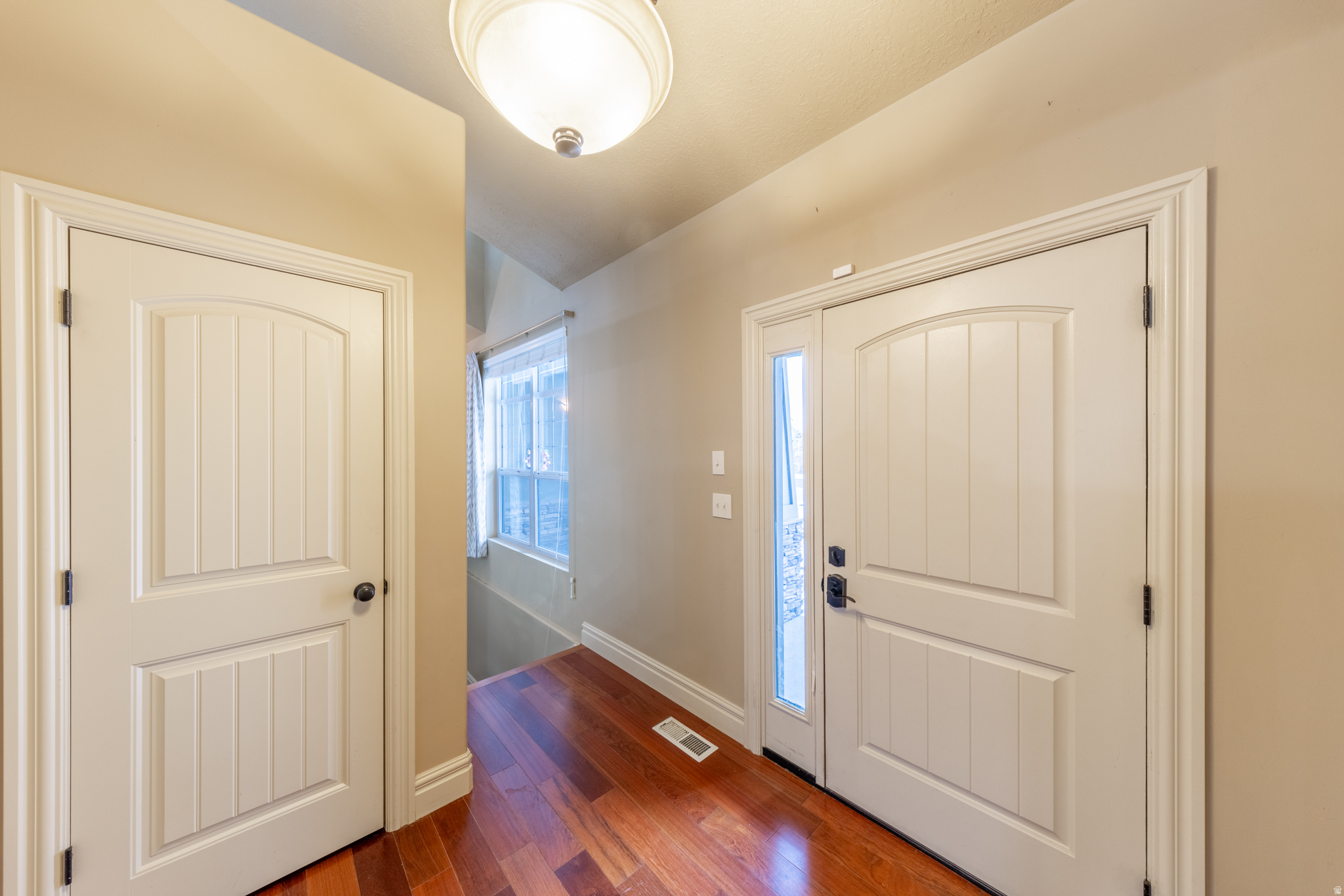 KIRKLAND - Residential