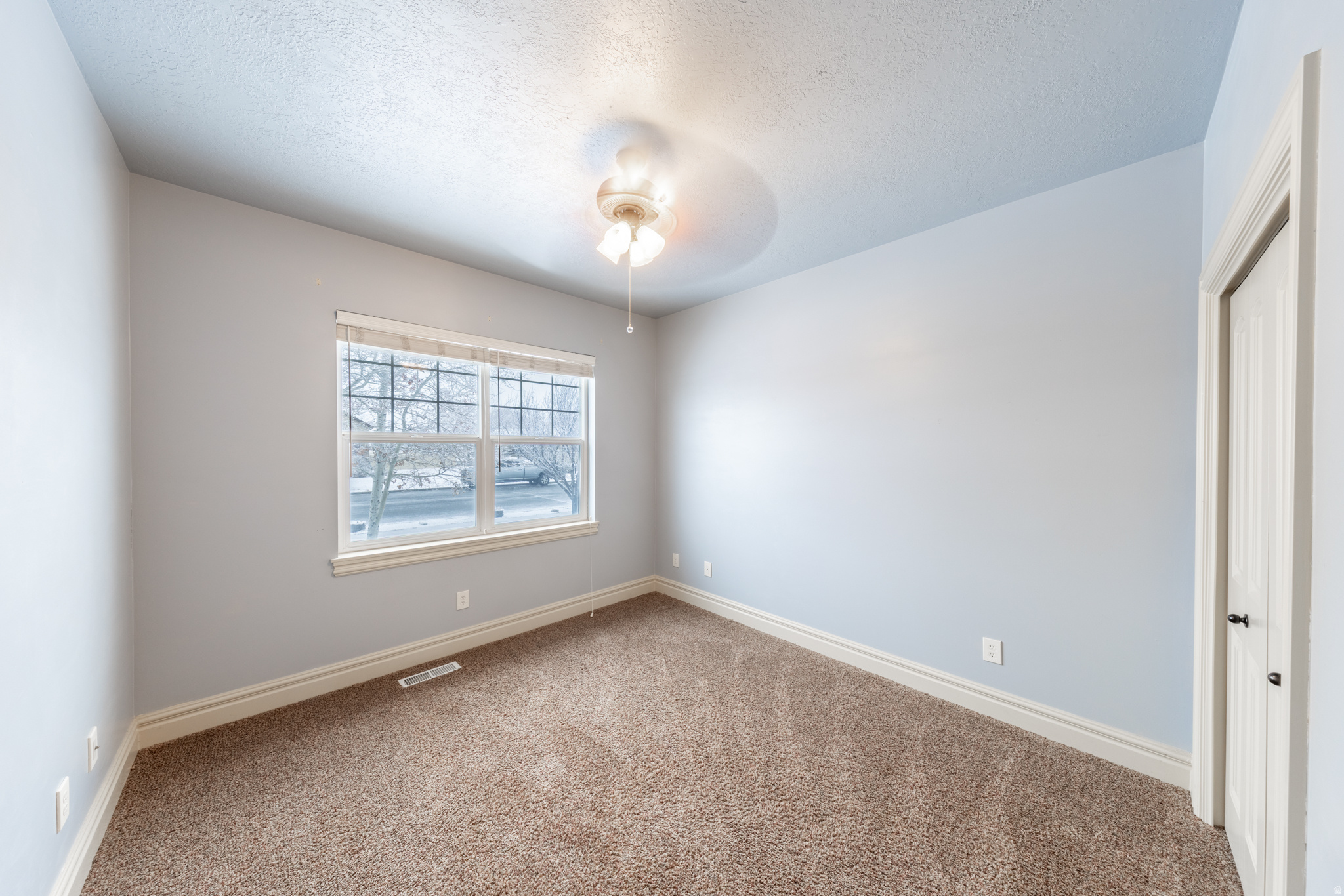 KIRKLAND - Residential