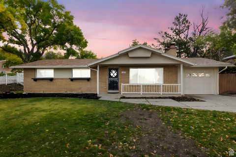 Tiny photo for 538 N 750 E, Bountiful, UT 84010 (MLS # 2117896)