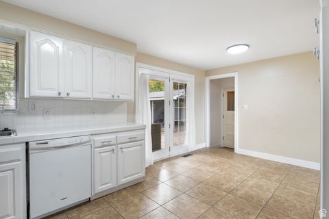 Tiny photo for 538 N 750 E, Bountiful, UT 84010 (MLS # 2117896)