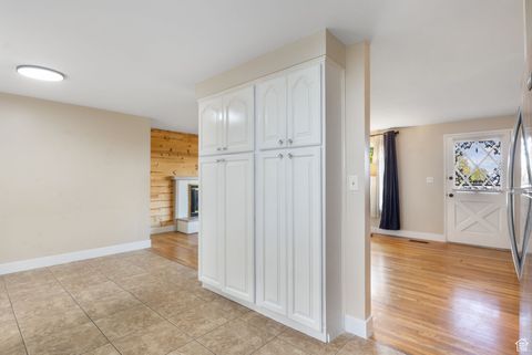 Tiny photo for 538 N 750 E, Bountiful, UT 84010 (MLS # 2117896)