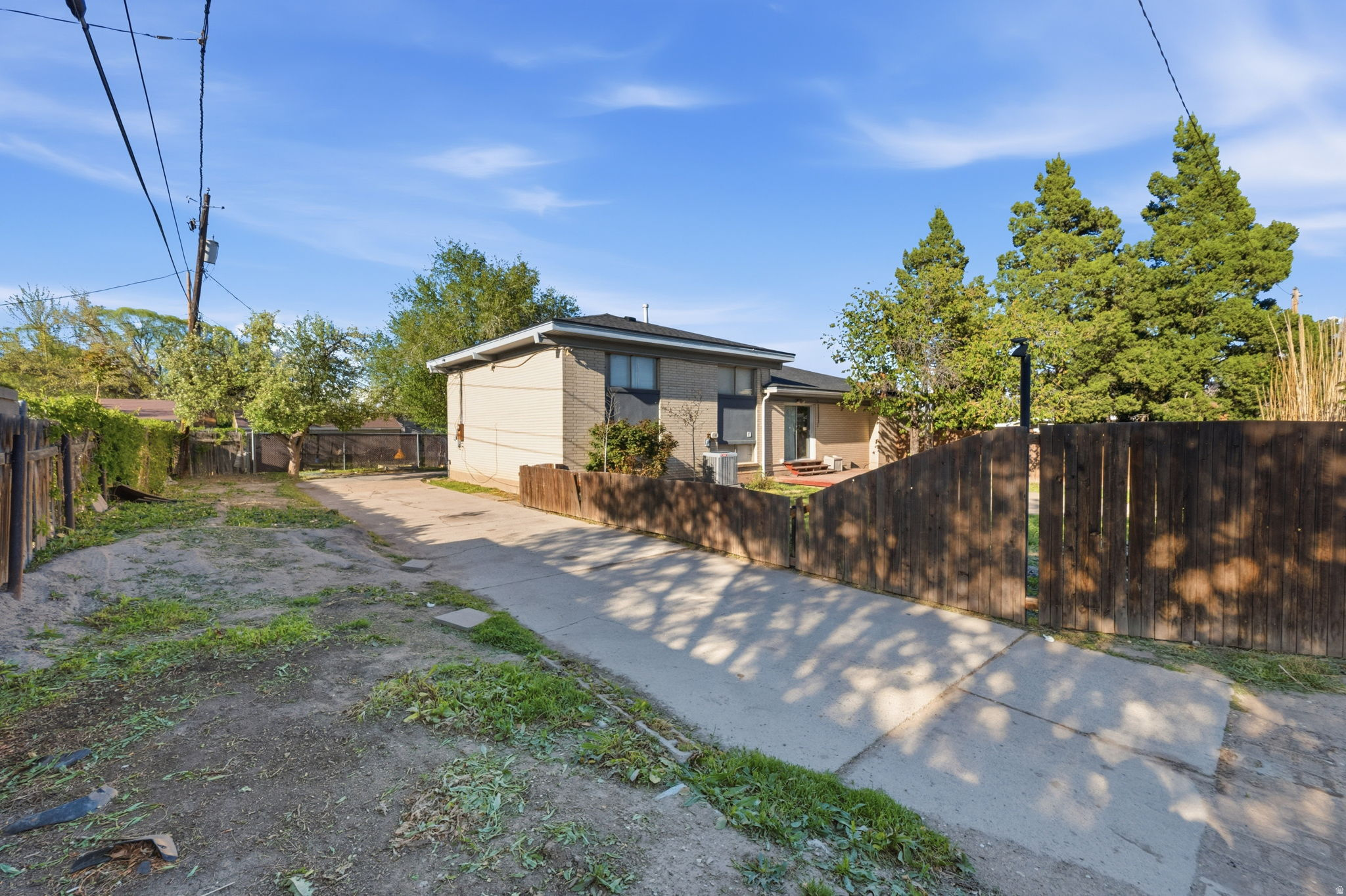 SHORLAND - Residential