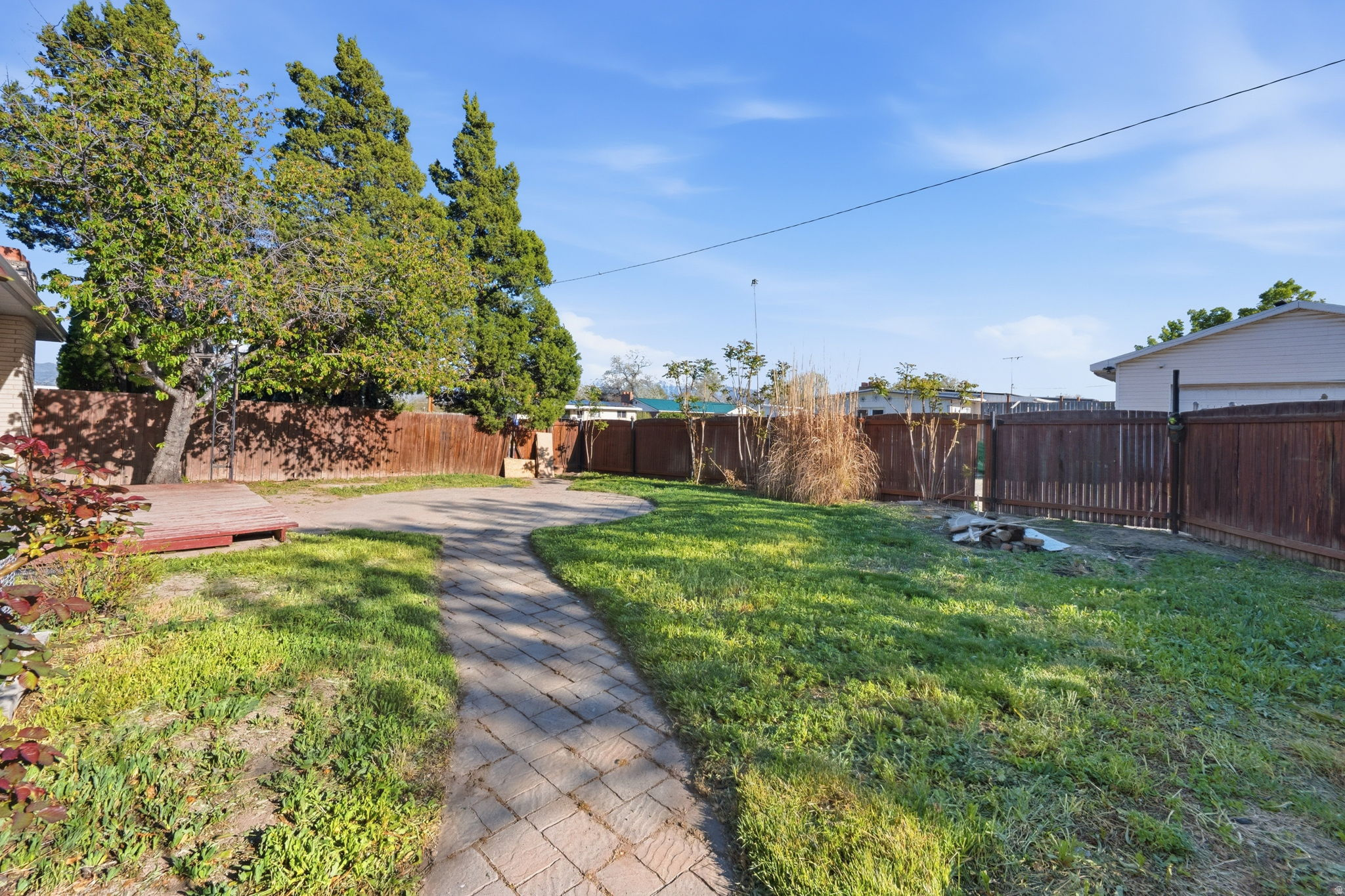 SHORLAND - Residential