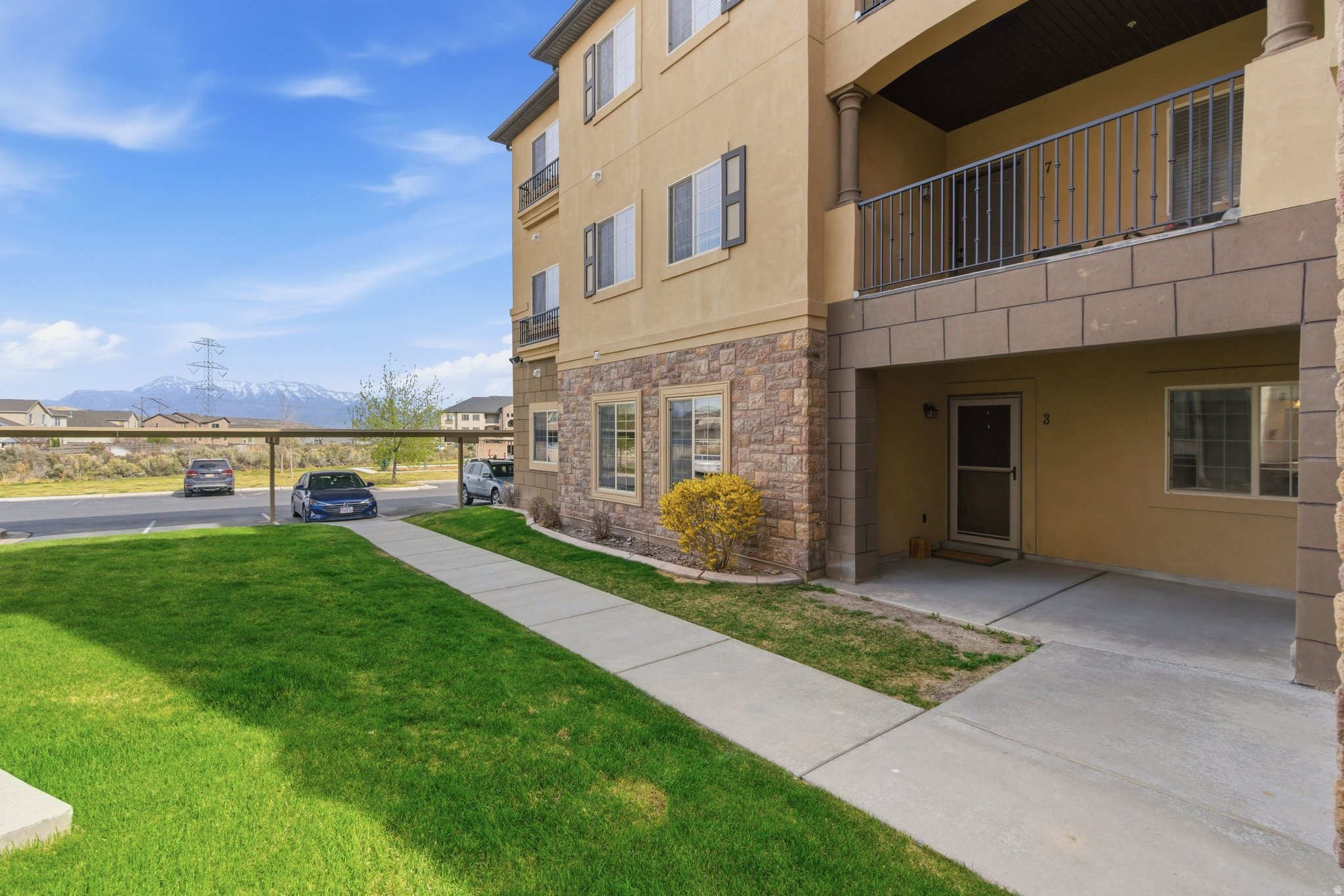 ROCK CREEK CONDOS - Residential