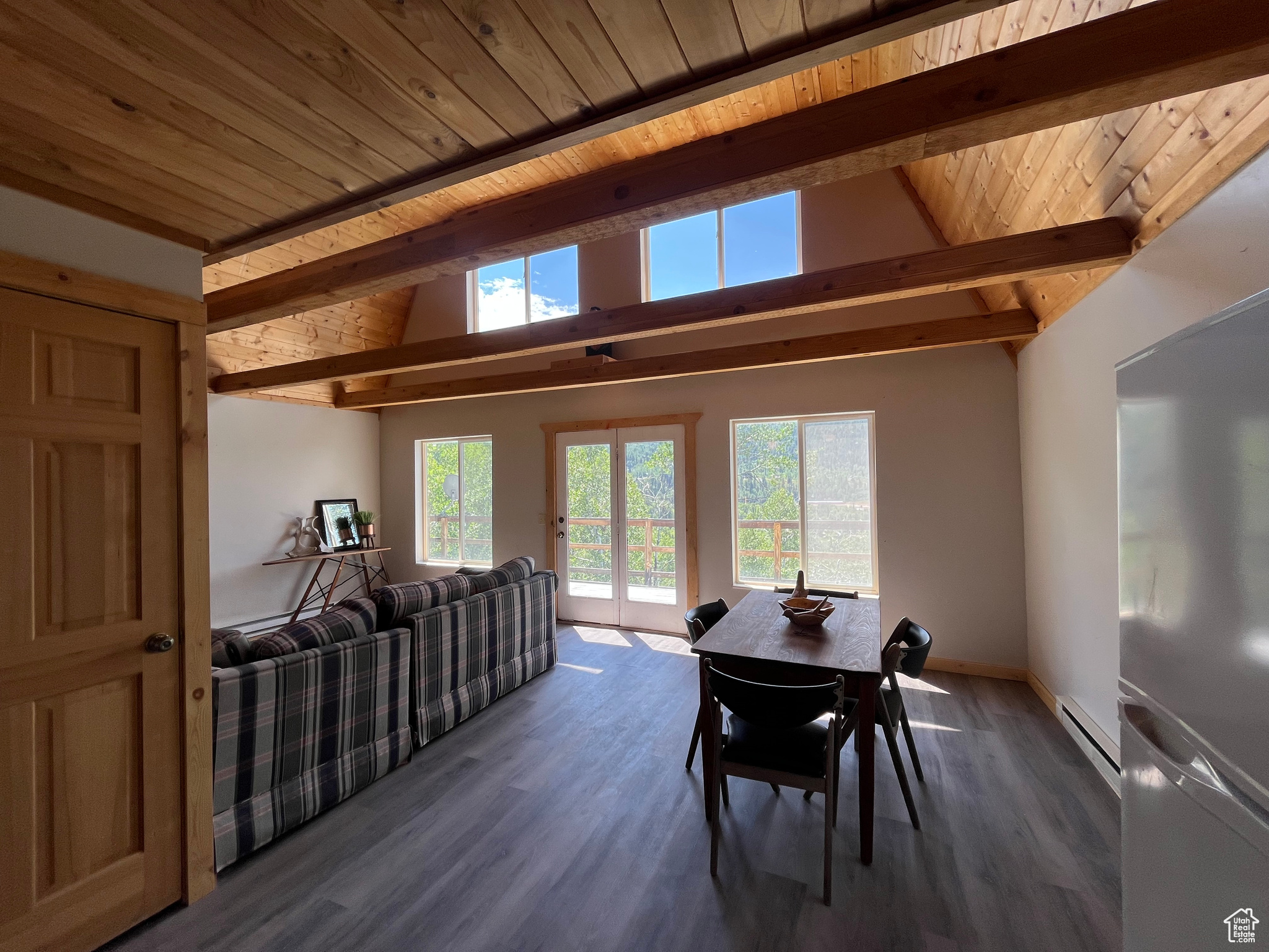 BEAVER SPRINGS RANCH - Residential