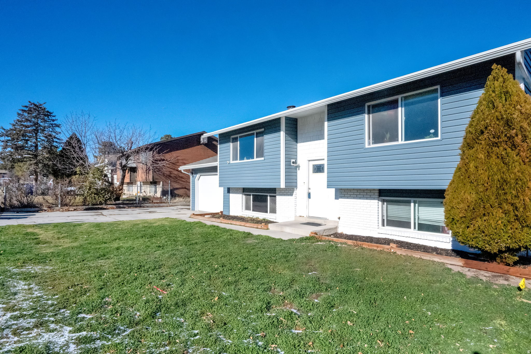 WOODLEDGE SUB #5 - Residential