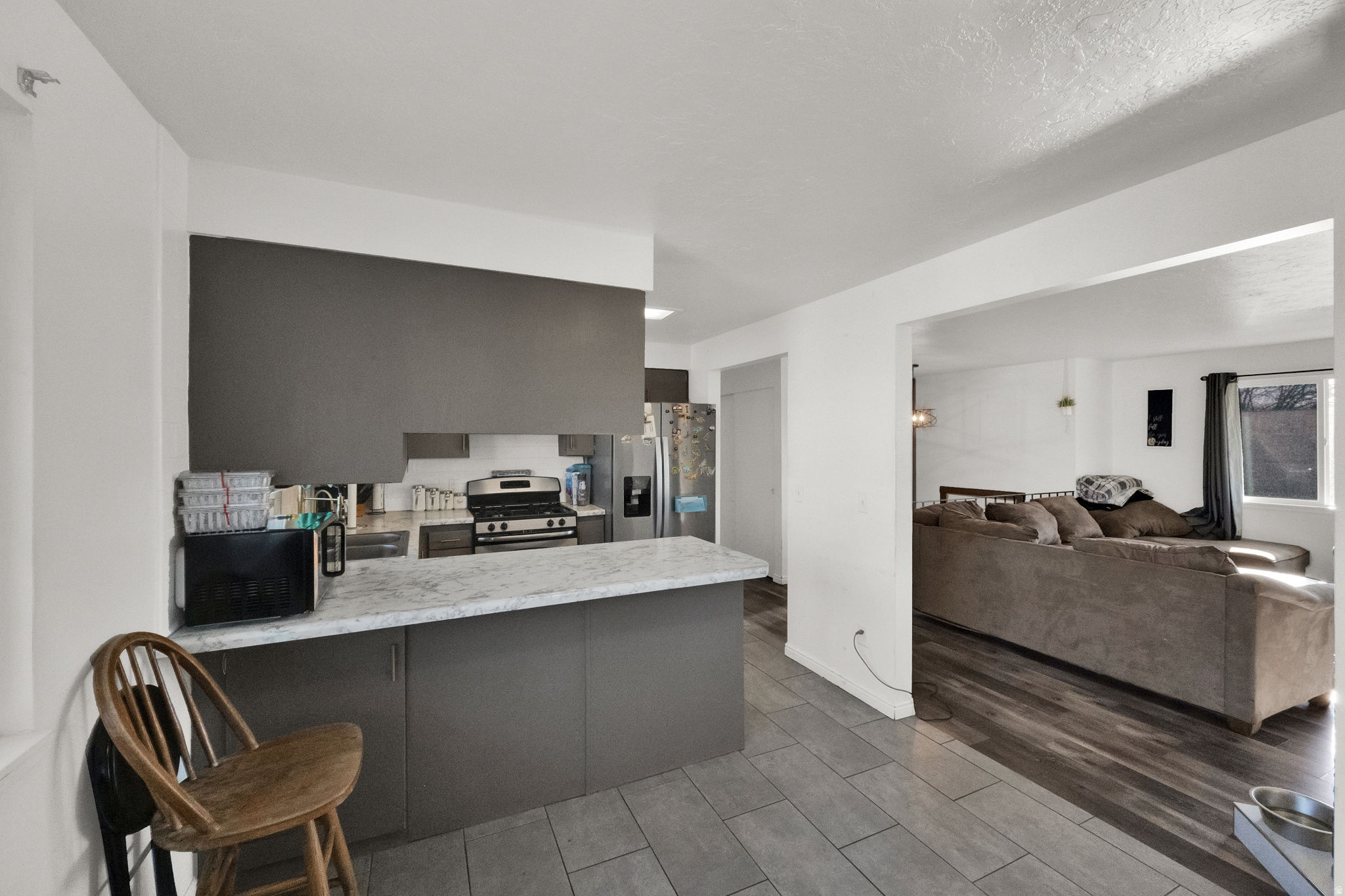 WOODLEDGE SUB #5 - Residential