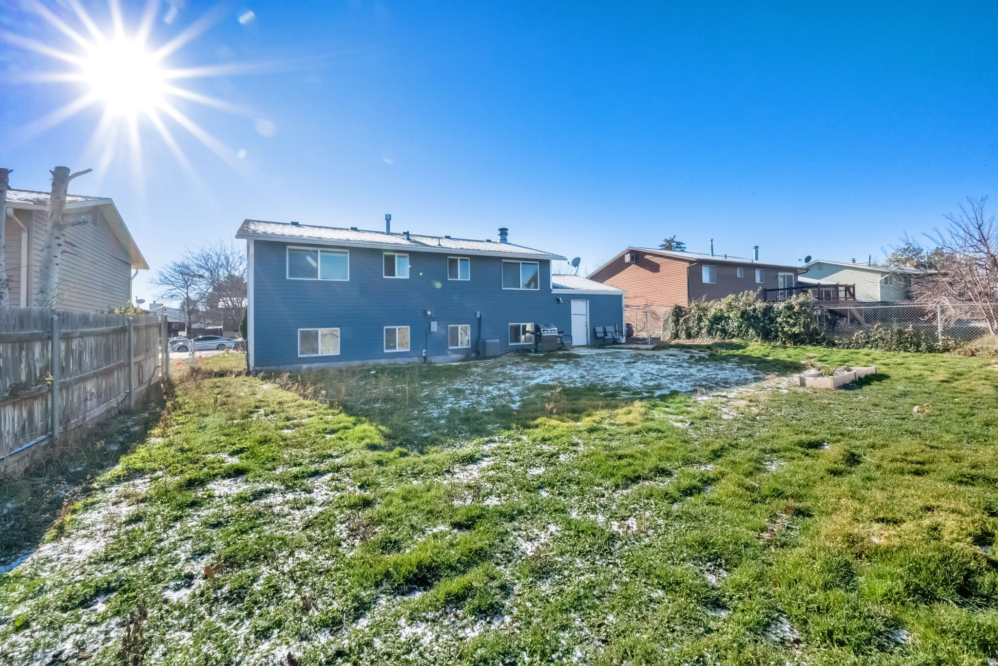 WOODLEDGE SUB #5 - Residential