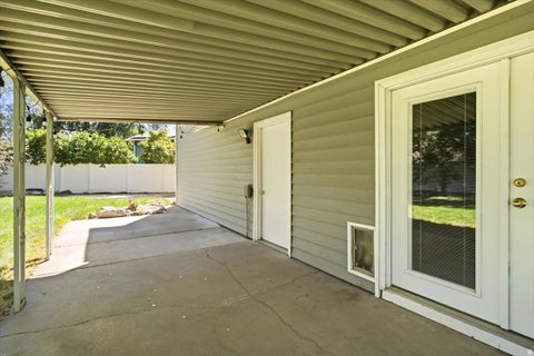 Tiny photo for 66 E MONTICELLO DR, Kaysville, UT 84037 (MLS # 2171135)